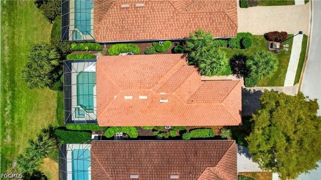 10082 Oakhurst WAY, Fort Myers, FL 33913