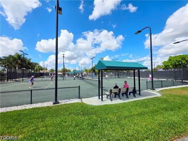10082 Oakhurst WAY, Fort Myers, FL 33913