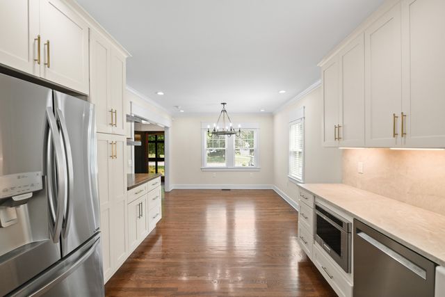 403 Chinoe Road, Lexington, KY 40502