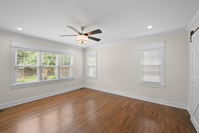 403 Chinoe Road, Lexington, KY 40502