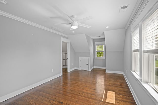403 Chinoe Road, Lexington, KY 40502