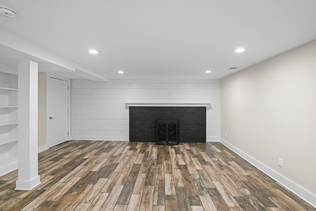 403 Chinoe Road, Lexington, KY 40502