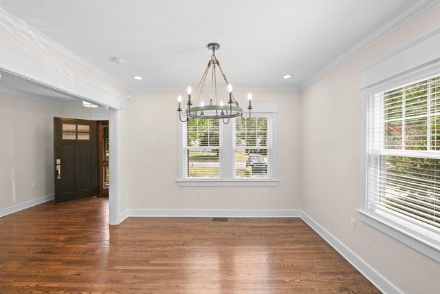 403 Chinoe Road, Lexington, KY 40502