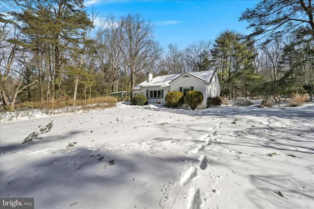 110 PINE BLVD, Orwigsburg, PA 17961