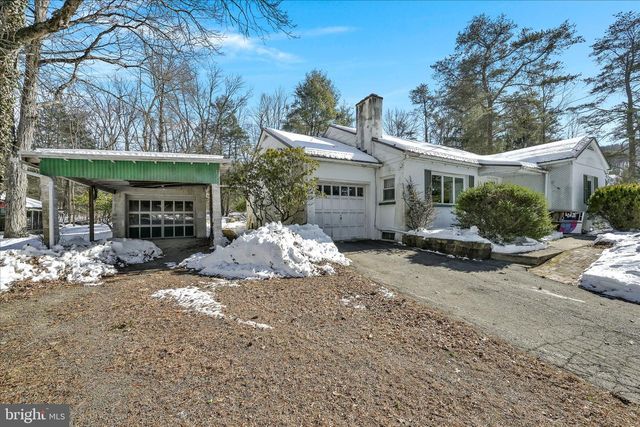 110 PINE BLVD, Orwigsburg, PA 17961