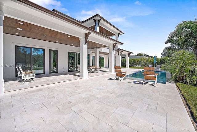 325 N Fairway, Tequesta, FL 33469