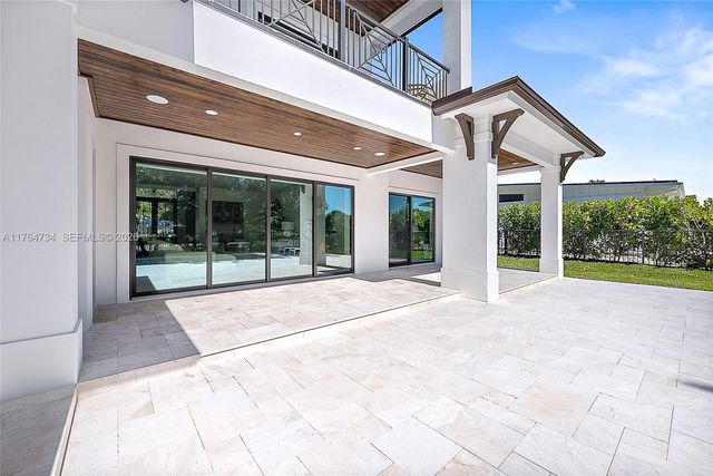 325 N Fairway, Tequesta, FL 33469