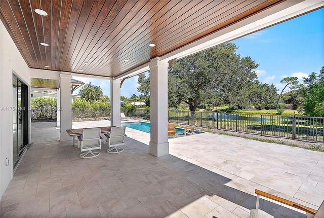 325 N Fairway, Tequesta, FL 33469