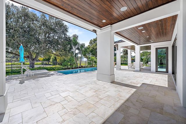 325 N Fairway, Tequesta, FL 33469