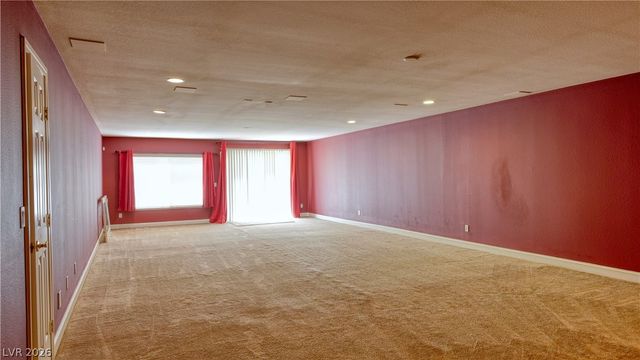 3924 Royal Scots Avenue, Las Vegas, NV 89141