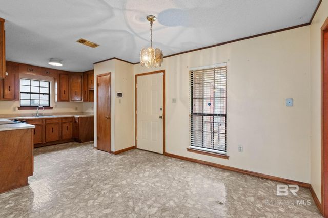 111 Fernwood Circle, Daphne, AL 36526