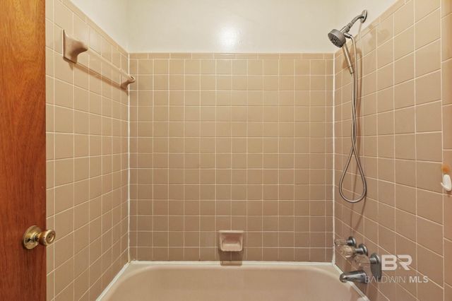 111 Fernwood Circle, Daphne, AL 36526