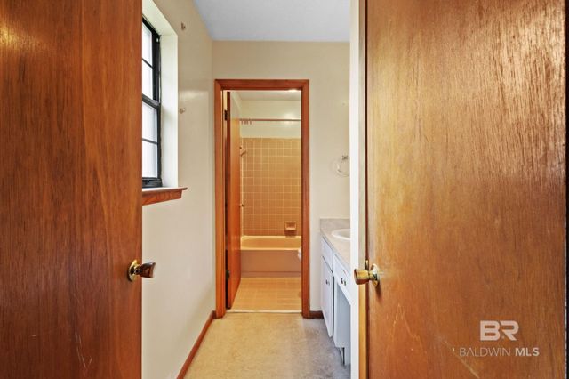 111 Fernwood Circle, Daphne, AL 36526