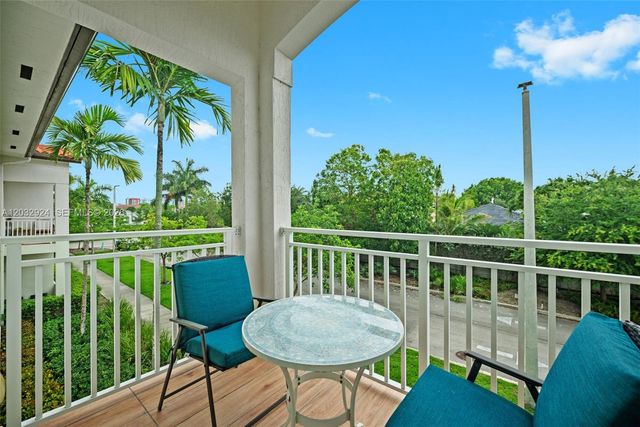 10950 NW 82nd Street 213, Doral, FL 33178