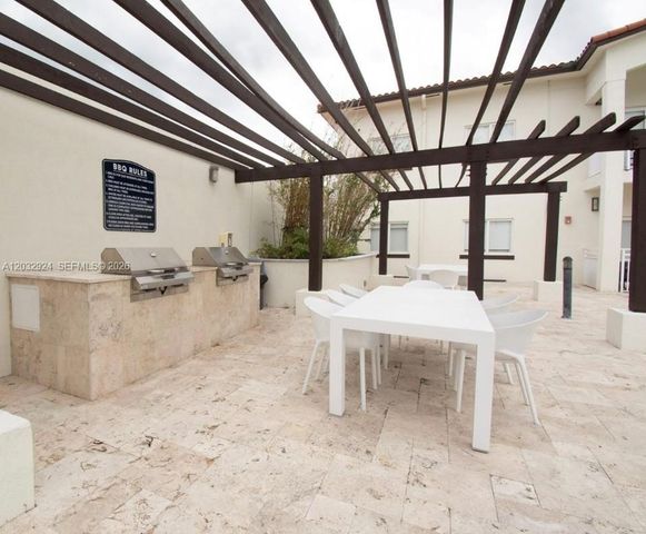 10950 NW 82nd Street 213, Doral, FL 33178