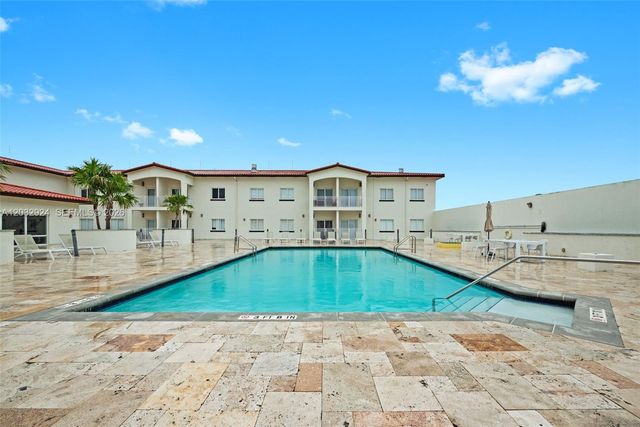 10950 NW 82nd Street 213, Doral, FL 33178