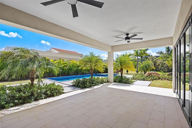 697 CAMINO DE LAS PLAYERAS, Dorado, PR 00646