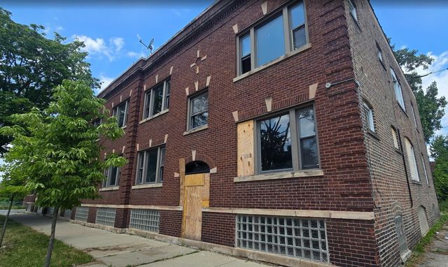 6355 S Racine Avenue, Chicago, IL 60636