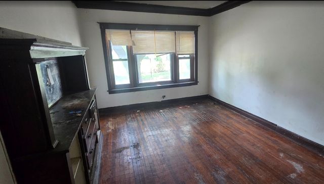 6355 S Racine Avenue, Chicago, IL 60636