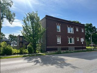 6355 S Racine Avenue, Chicago, IL 60636