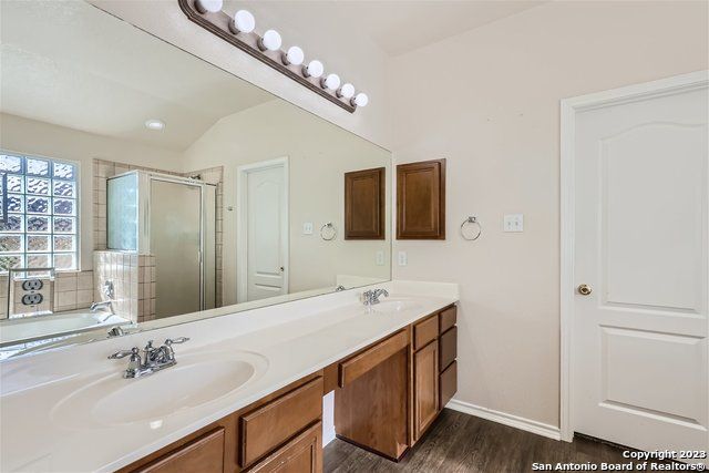 979 Calico, San Antonio, TX 78260