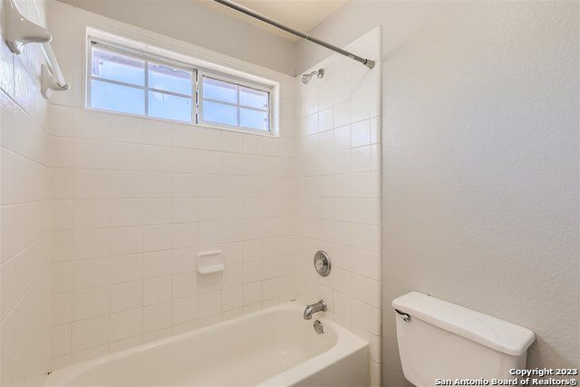 979 Calico, San Antonio, TX 78260