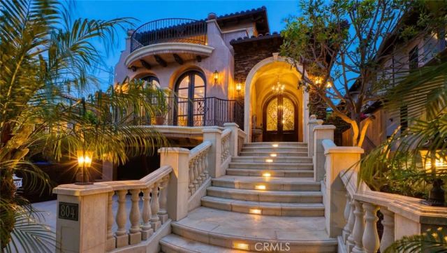 804 N Maria, Redondo Beach, CA 90277
