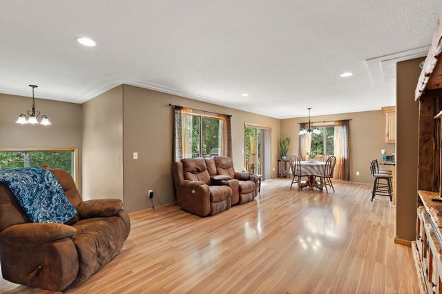 2823 Dunlap Lane SE, Rochester, MN 55904