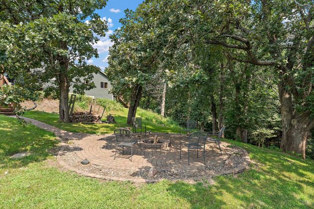 2823 Dunlap Lane SE, Rochester, MN 55904