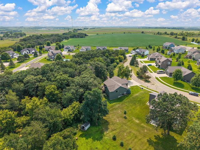 2823 Dunlap Lane SE, Rochester, MN 55904