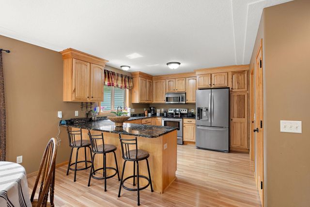 2823 Dunlap Lane SE, Rochester, MN 55904