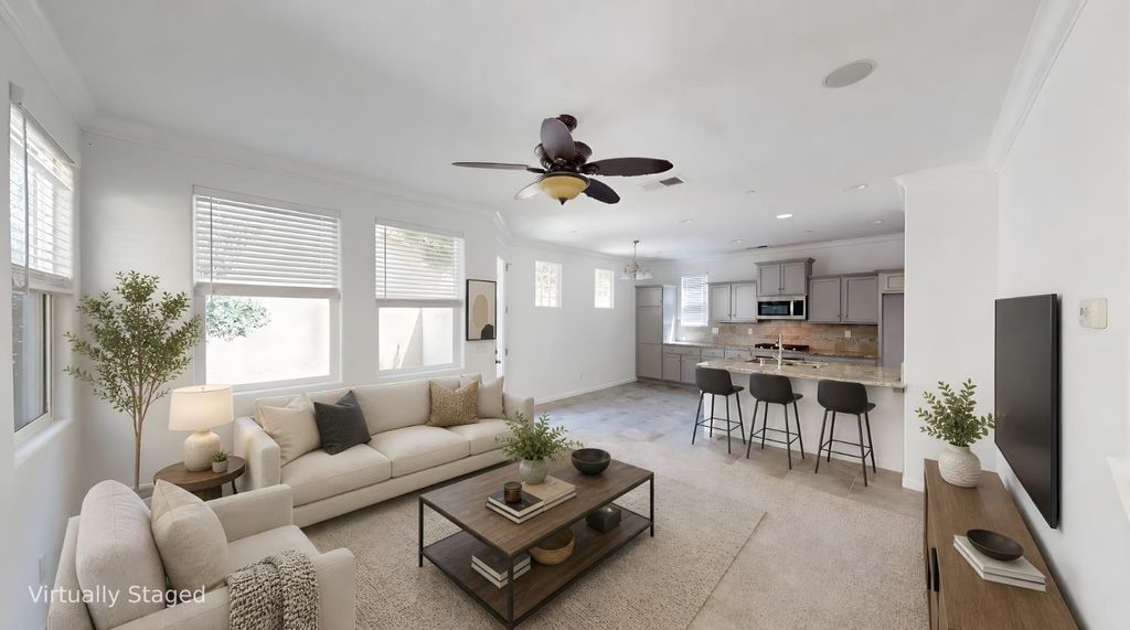 Image 7 of property listing at 3641 Richmond Avenue, Clovis, CA 93619