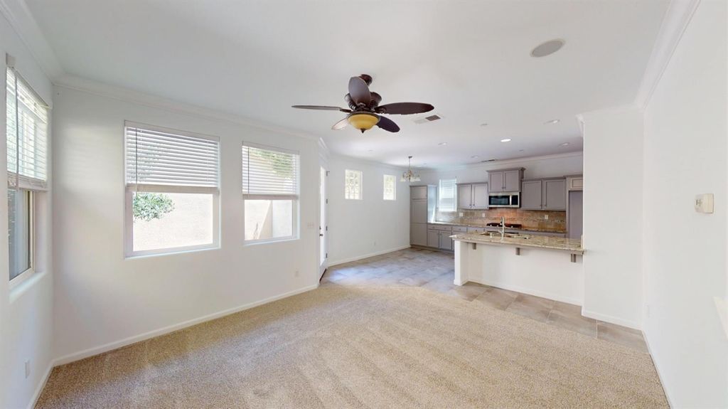 Image 8 of property listing at 3641 Richmond Avenue, Clovis, CA 93619