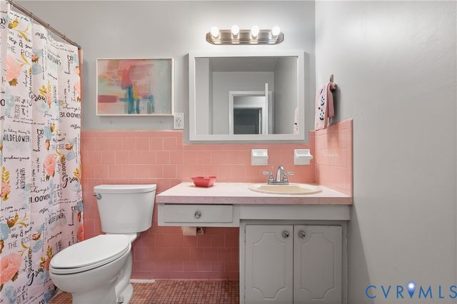 300 Gunby Dr, Henrico, VA 23229