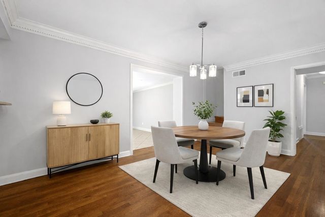 4206 POPLAR AVE, Memphis, TN 38117