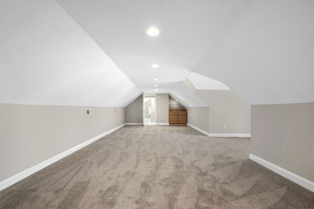 4206 POPLAR AVE, Memphis, TN 38117