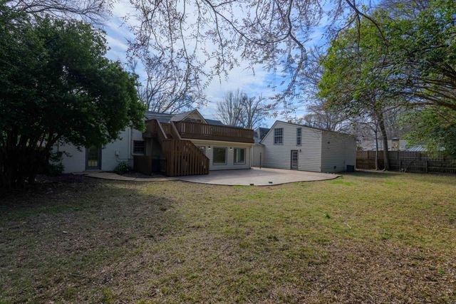 4206 POPLAR AVE, Memphis, TN 38117