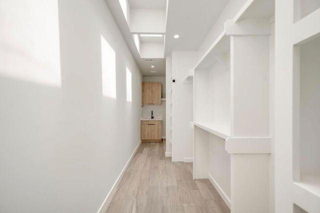 409 Clover CT A, Austin, TX 78745