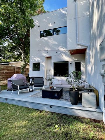 409 Clover CT A, Austin, TX 78745