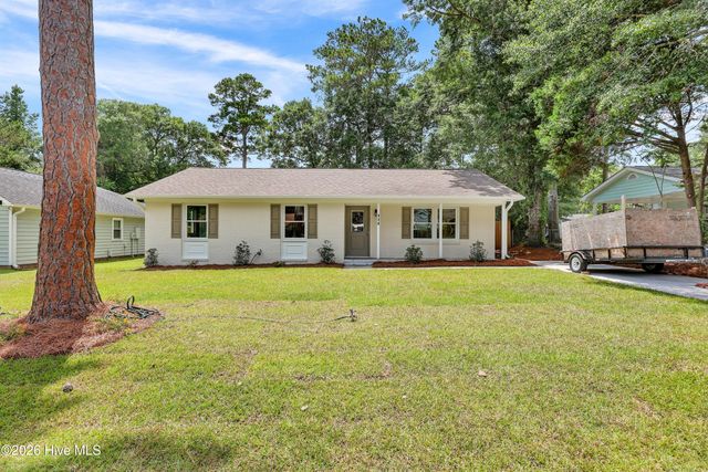 114 Springhill Road, Wilmington, NC 28411