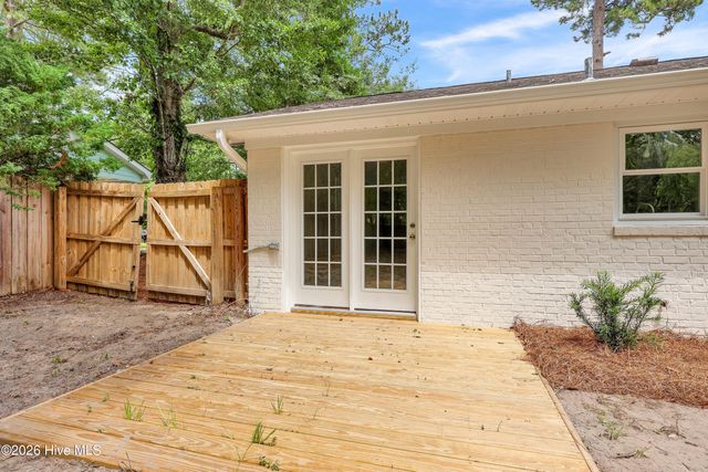 114 Springhill Road, Wilmington, NC 28411