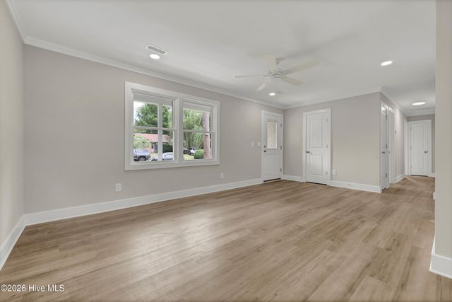 114 Springhill Road, Wilmington, NC 28411