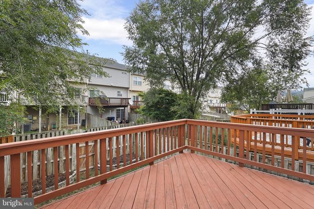 528 KALMIA SQ NE, Leesburg, VA 20176