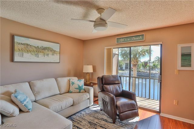 9281 Central Park DR 206, Fort Myers, FL 33919