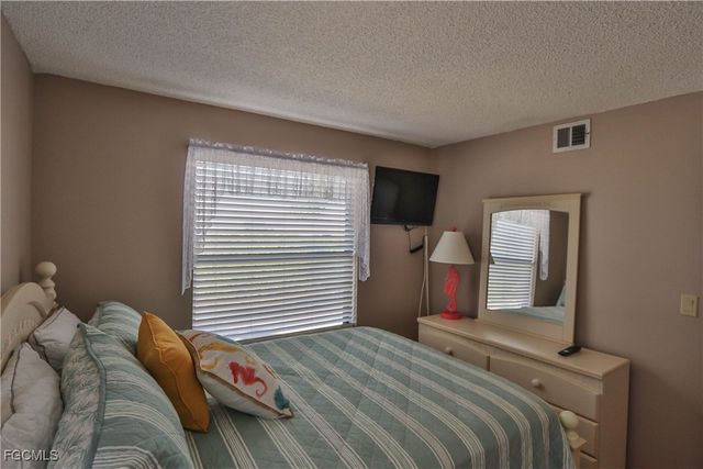 9281 Central Park DR 206, Fort Myers, FL 33919