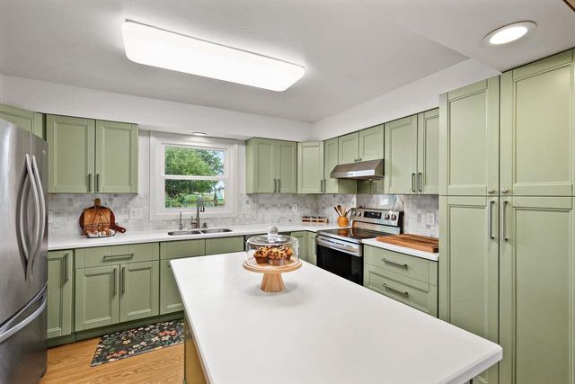 W6510 Kampen Road, Arlington, WI 53911
