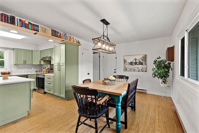 W6510 Kampen Road, Arlington, WI 53911