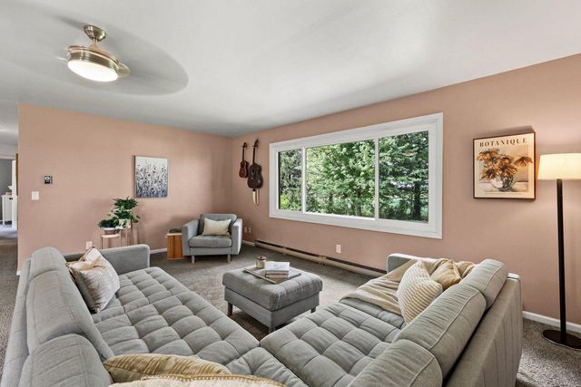 W6510 Kampen Road, Arlington, WI 53911