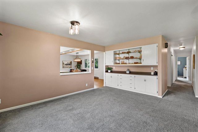 W6510 Kampen Road, Arlington, WI 53911