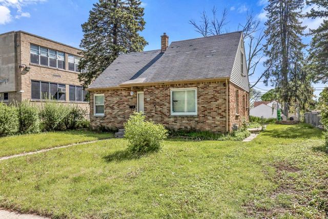 5936 N 35th STREET, Milwaukee, WI 53209